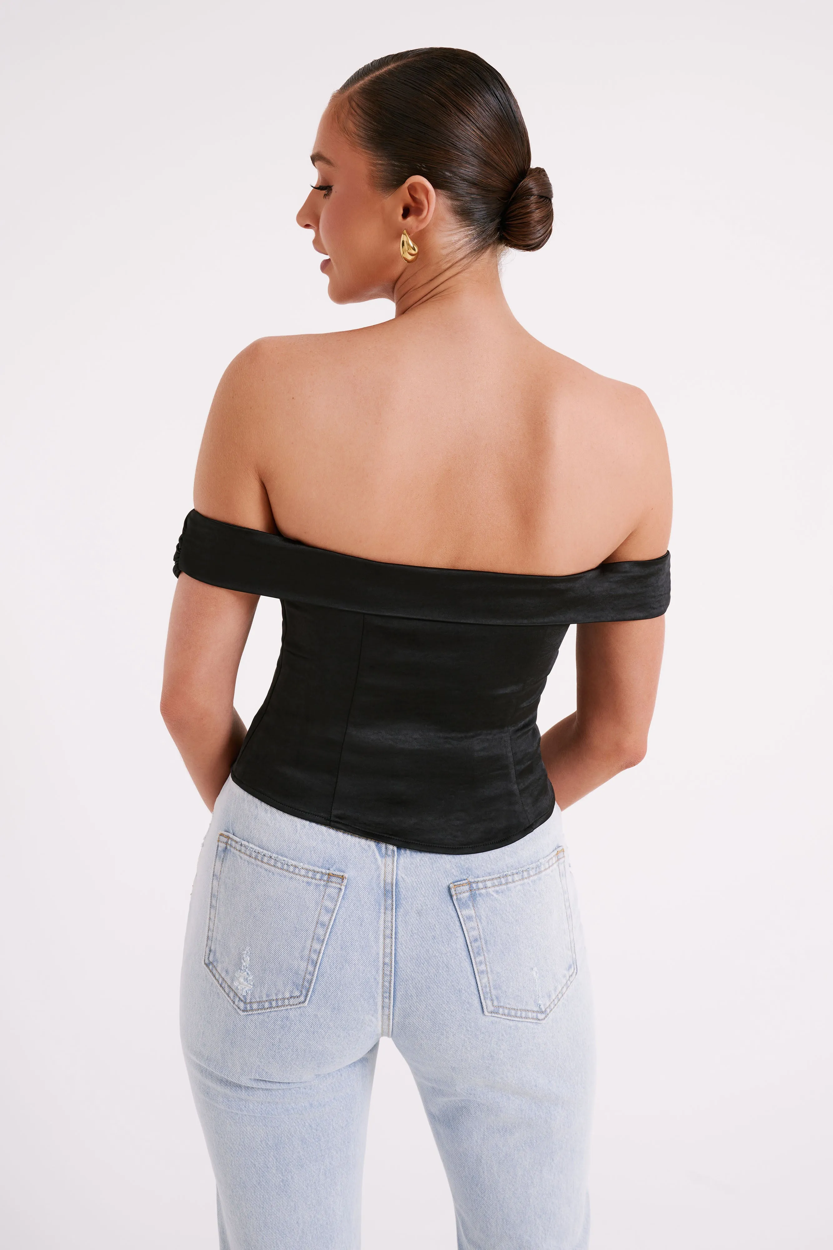 Anysa Satin Strapless Top - Black