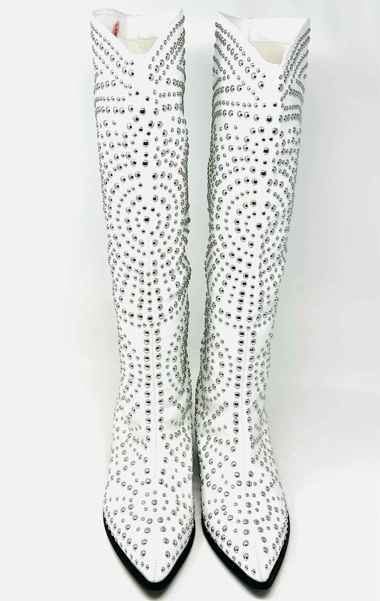 Bellini Size 9 White/Silver Studded Faux Leather Shoes Boots