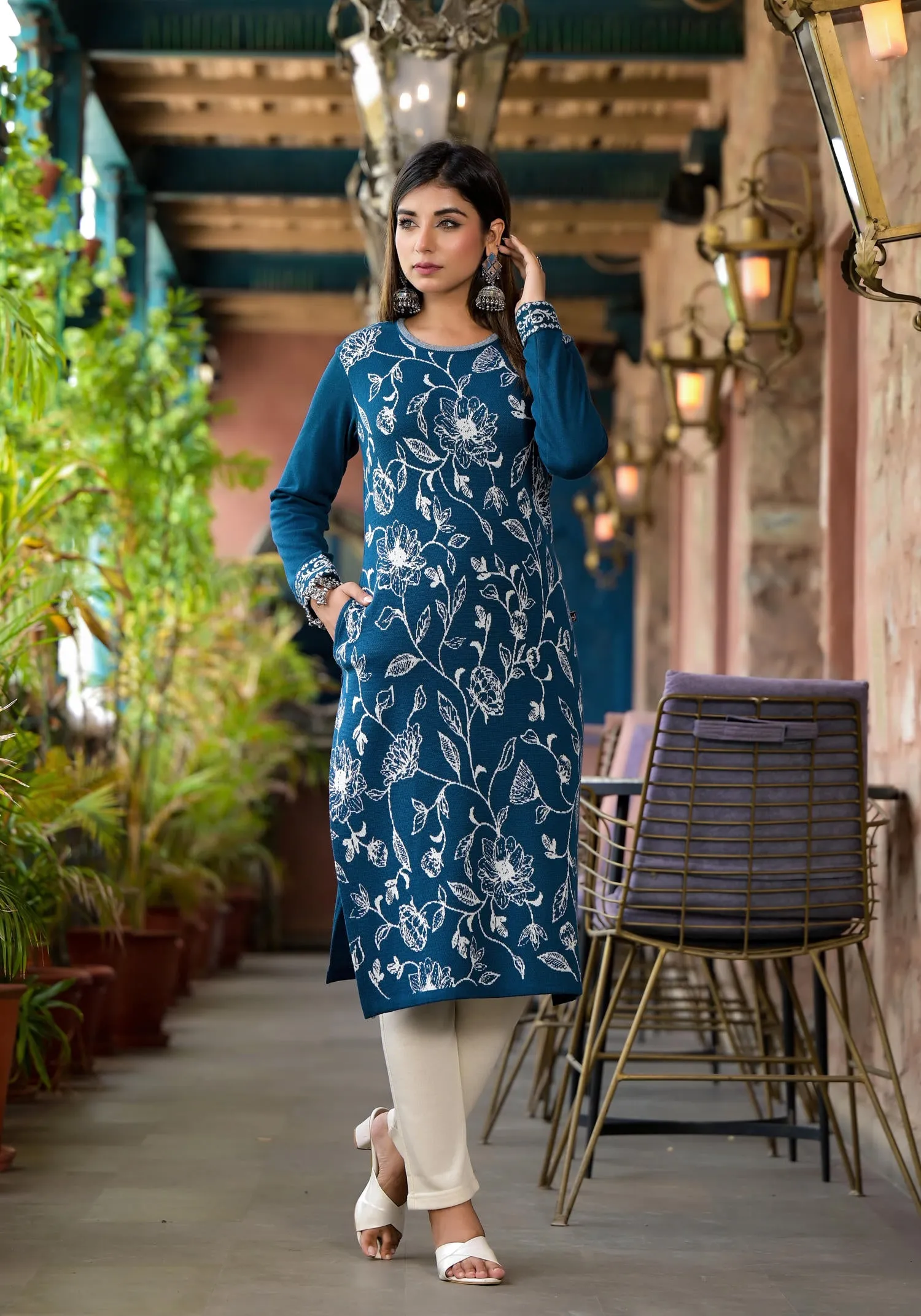 Blue Floral Printed Polycotton Kurta