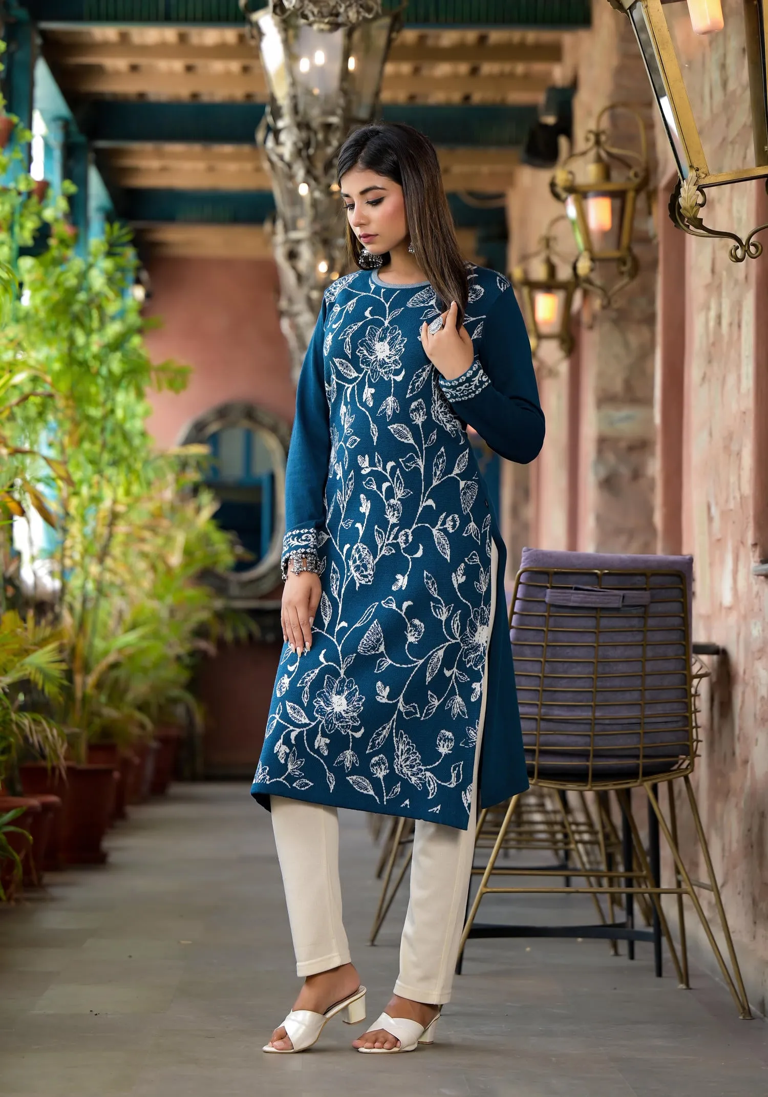 Blue Floral Printed Polycotton Kurta