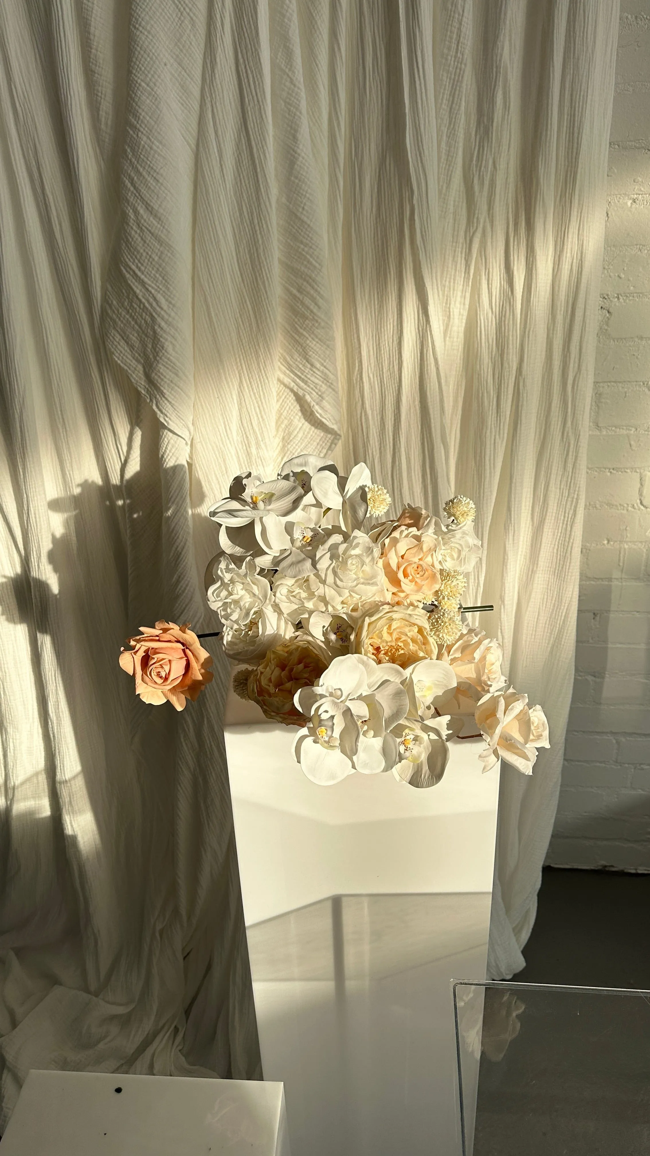 Dried & Artificial Flowers Top Table Centerpiece - Ivory White & Peach