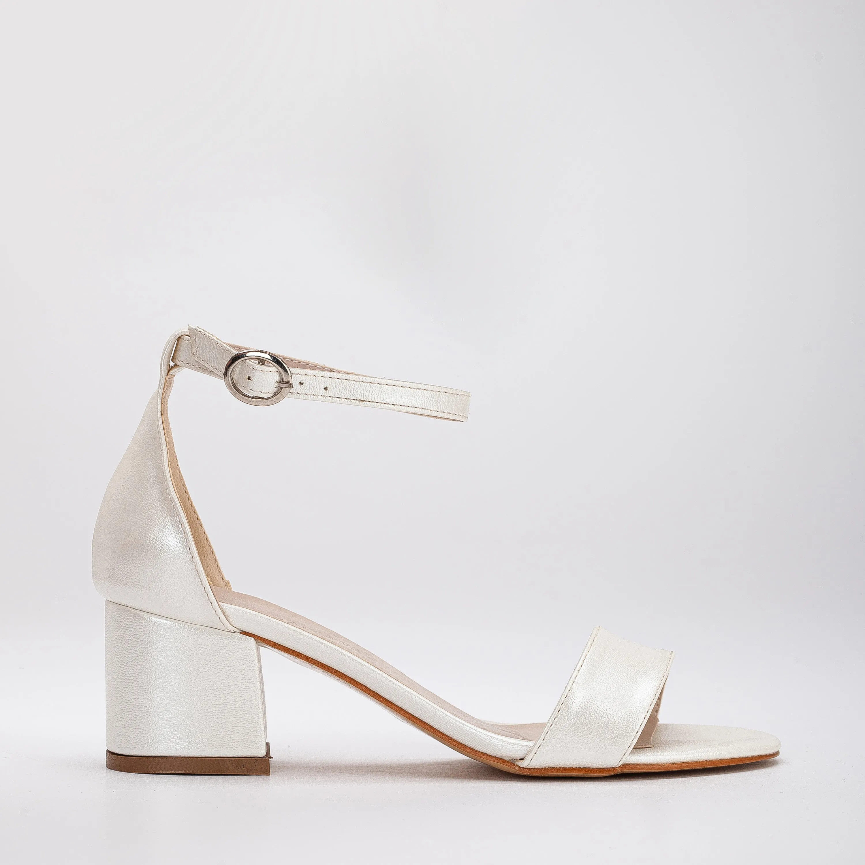 Hera - Ivory Wedding Heels with Ribbon