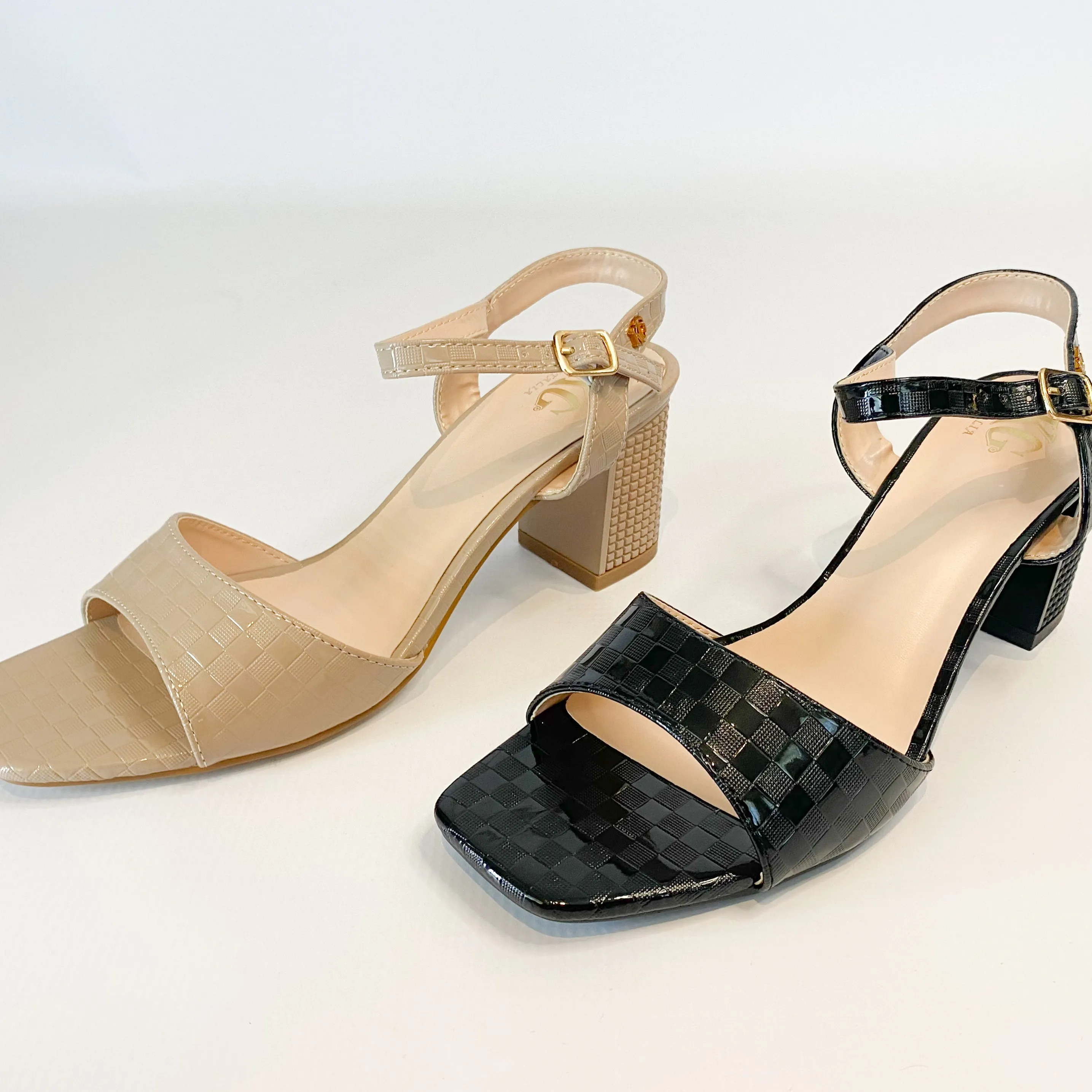 KG beige block heel sandal