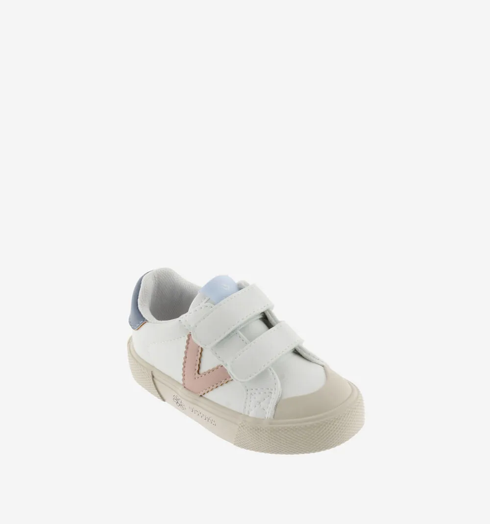 White leather sneaker with pink "V"